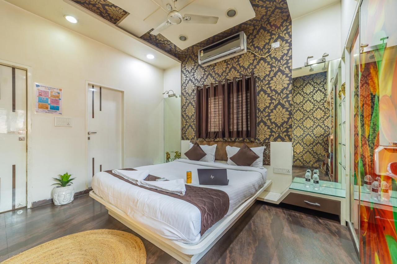 Coliwo Deux - Chandan Nagar Poona Buitenkant foto
